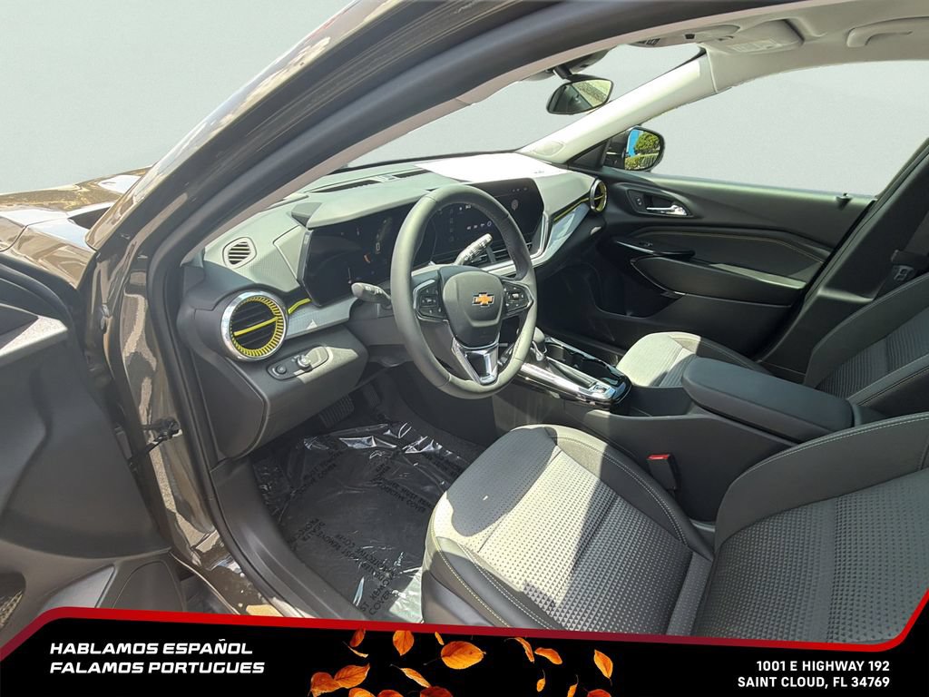 Used 2024 Chevrolet Trax LT w/ Driver Confidence Package FWD image 15