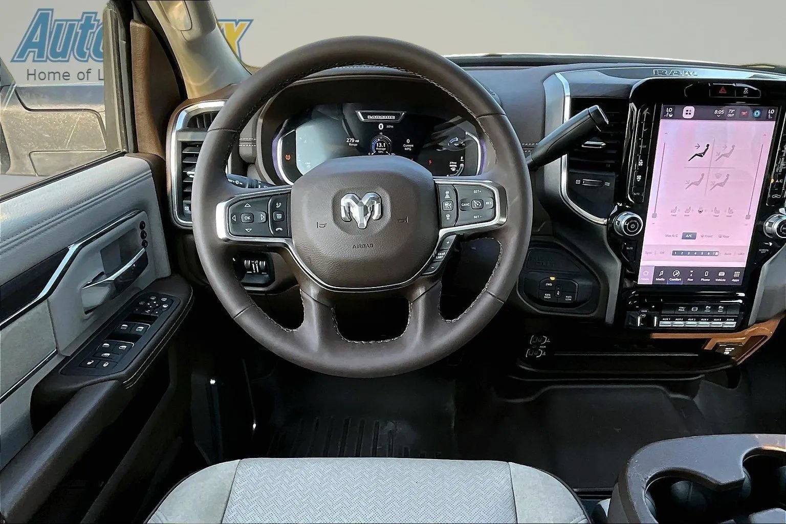 Used 2025 RAM 2500 Laramie w/ Towing Technology Group AWD/4WD image 9