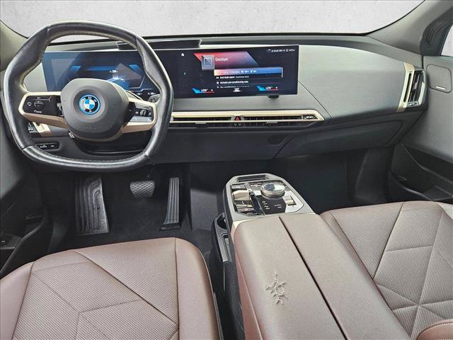 Used 2023 BMW iX xDrive50 w/ Convenience Package AWD/4WD image 16