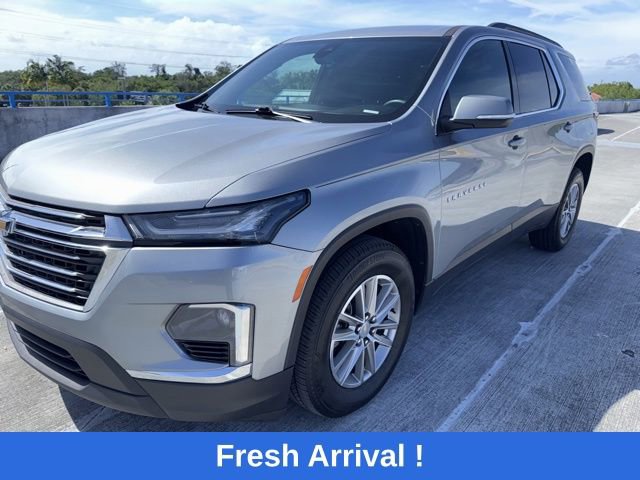Used 2023 Chevrolet Traverse LT image 1