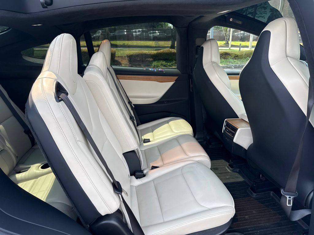 Used 2019 Tesla Model X Long Range AWD/4WD image 22
