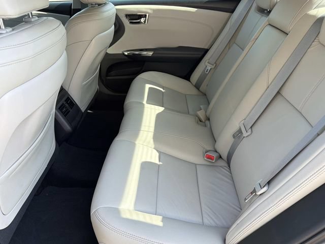 Used 2018 Toyota Avalon XLE Premium FWD image 20