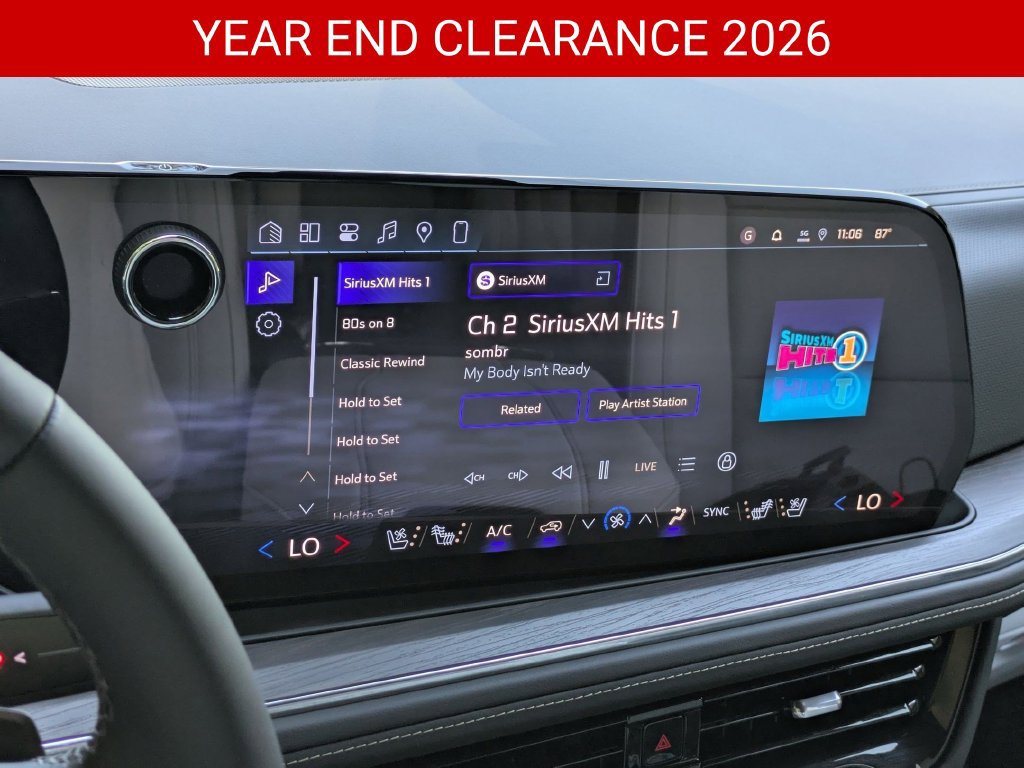 New 2026 Chevrolet Suburban Premier AWD/4WD image 19