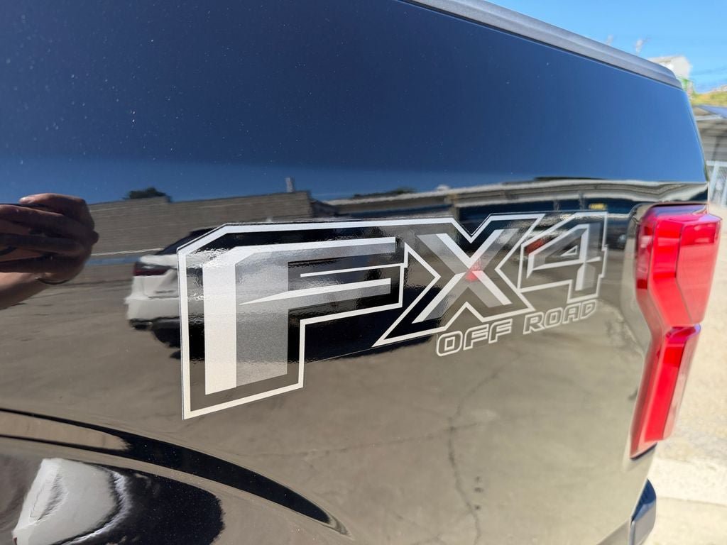 Used 2020 Ford F150 Lariat w/ Equipment Group 502A Luxury AWD/4WD image 34
