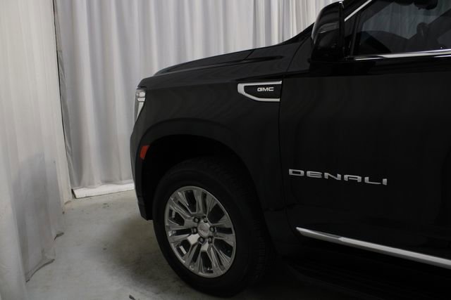 Used 2021 GMC Yukon Denali w/ Advanced Technology Package AWD/4WD image 30