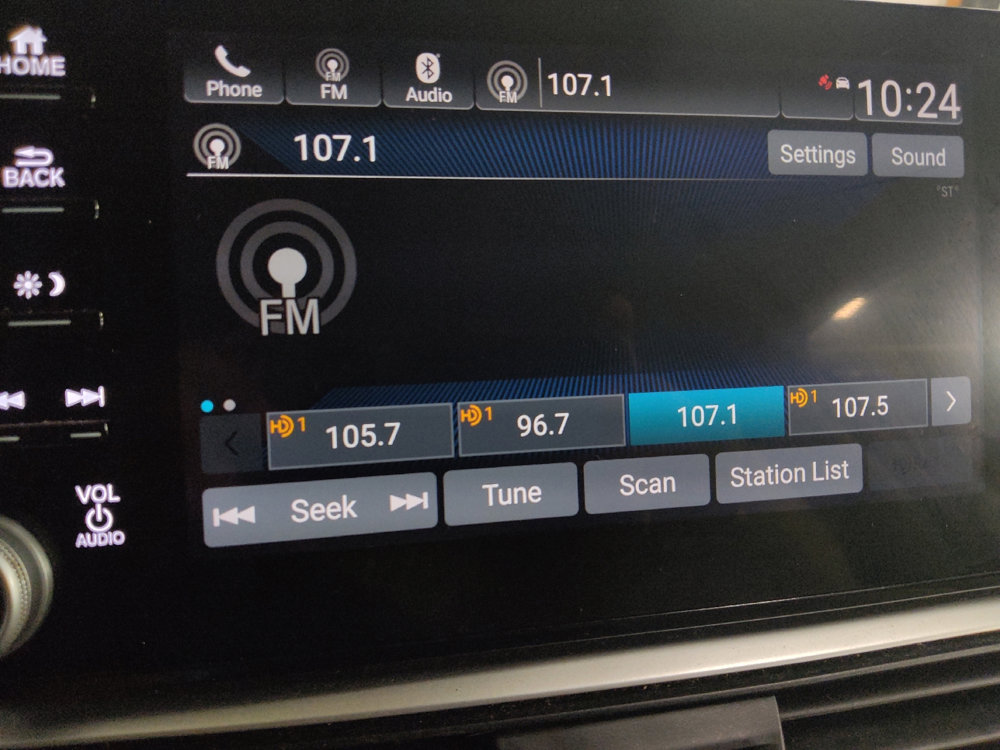 Used 2019 Honda Accord EX image 25