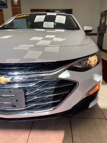 Used 2023 Chevrolet Malibu LS w/ Driver Confidence Package image 26