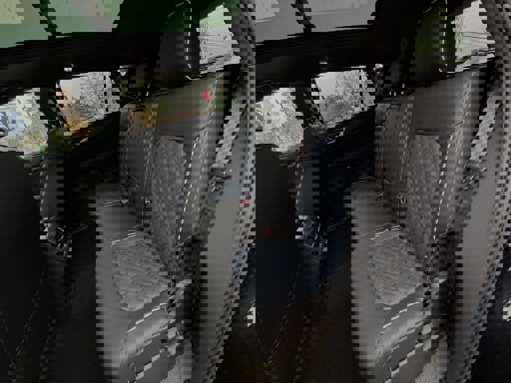 New 2026 Volkswagen Atlas Cross Sport SEL Premium R-Line image 32