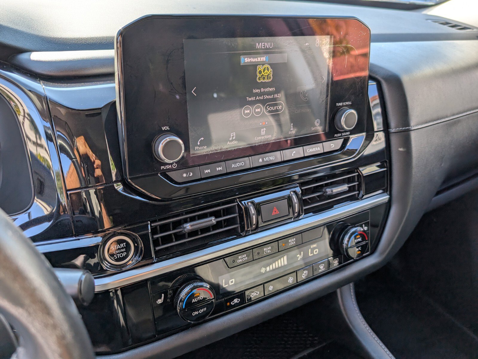 Used 2022 Nissan Pathfinder SV image 19