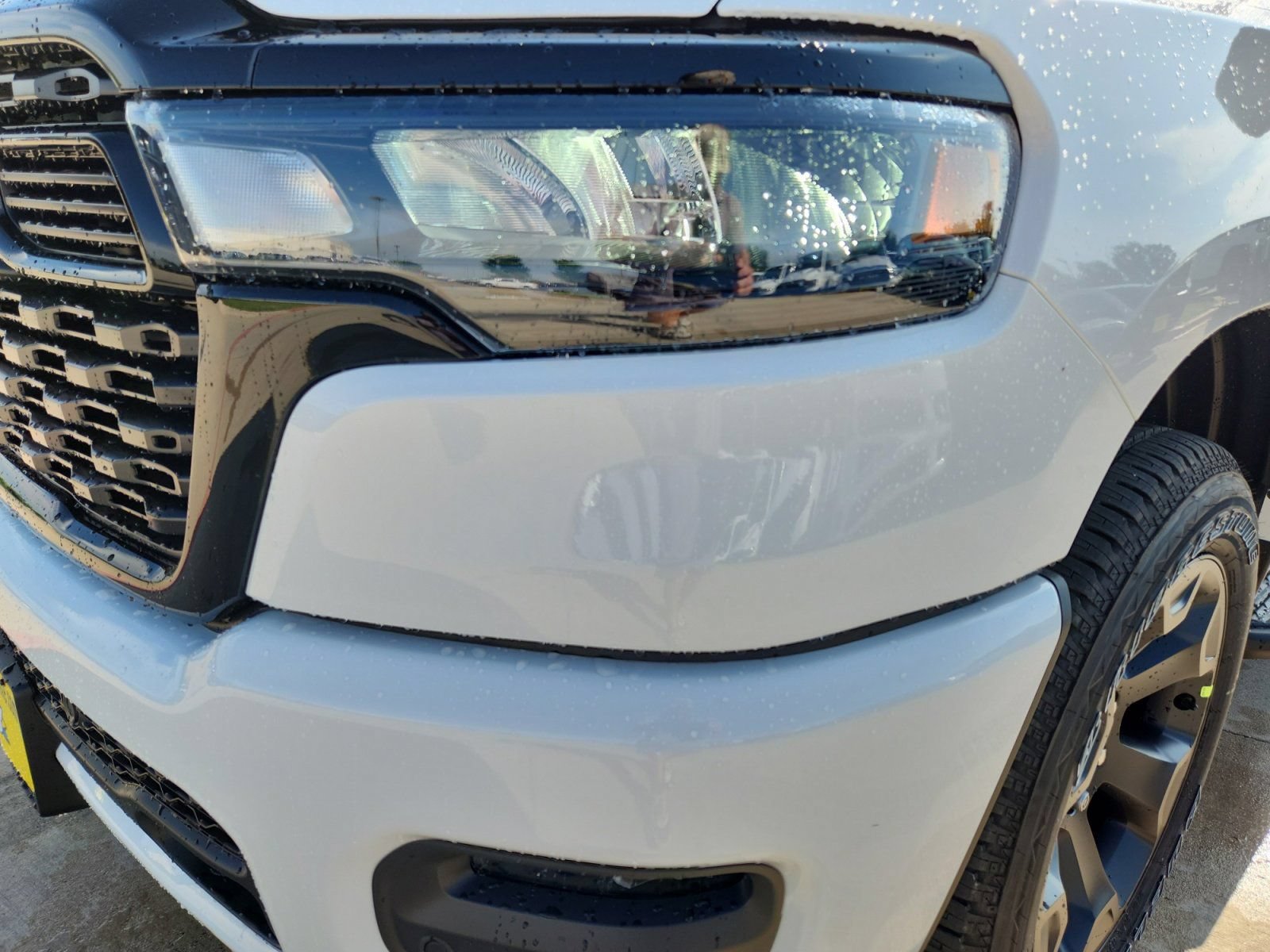 New 2026 RAM 1500 Express AWD/4WD image 9