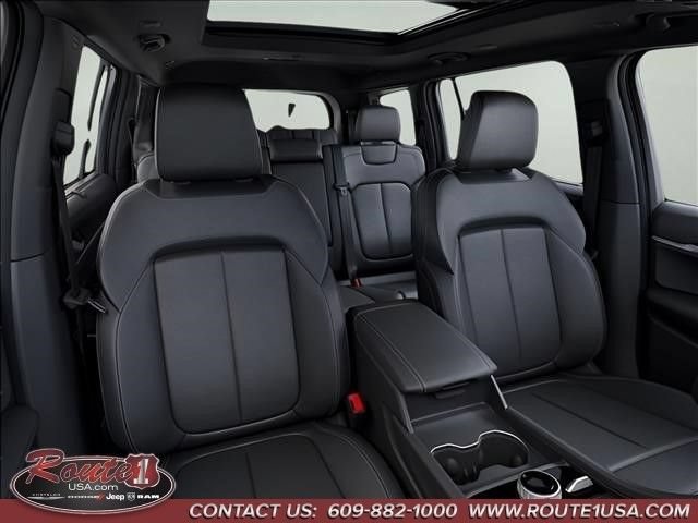 New 2026 Jeep Grand Cherokee L Limited AWD/4WD image 17