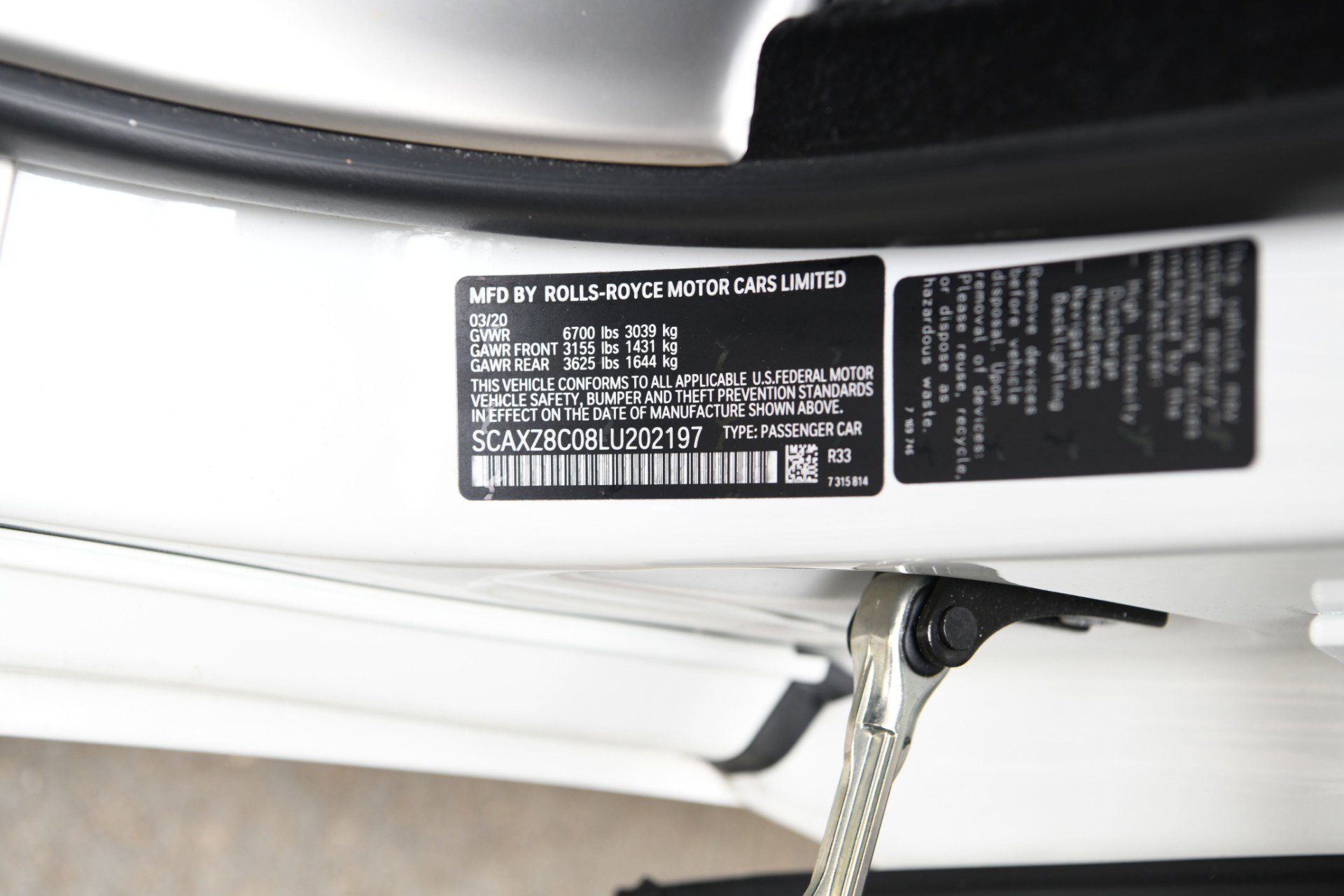 Used 2020 Rolls-Royce Dawn image 23