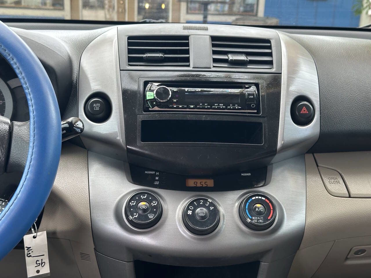 Used 2007 Toyota RAV4 2WD image 14