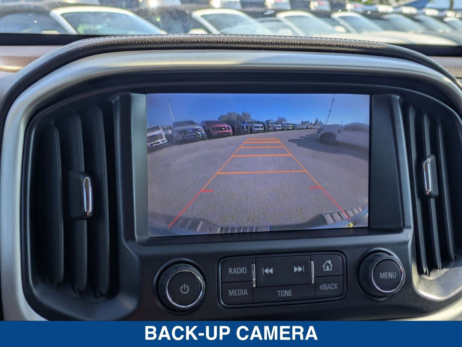 Used 2015 GMC Canyon SLT image 29