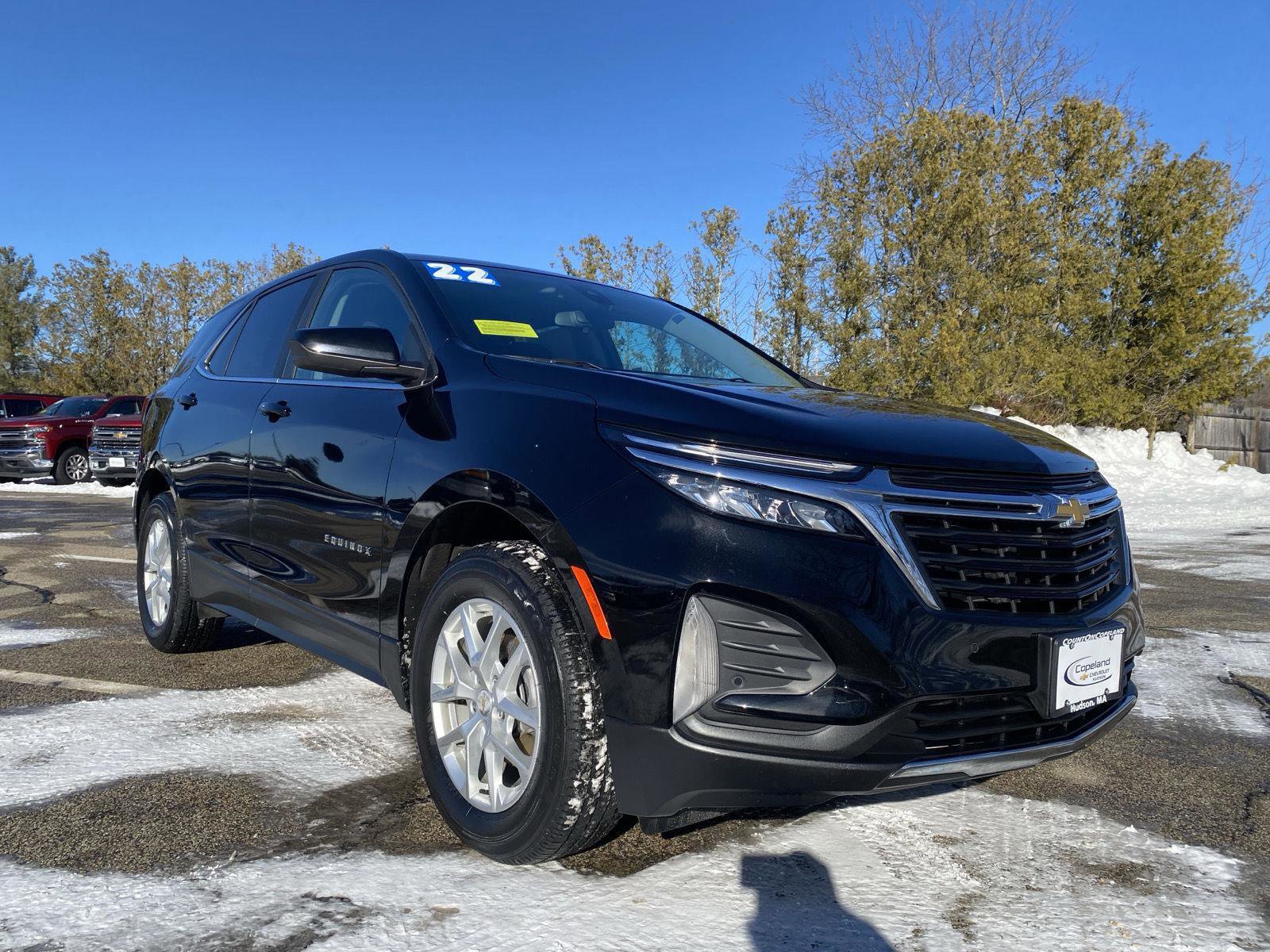 Used 2022 Chevrolet Equinox LT image 1