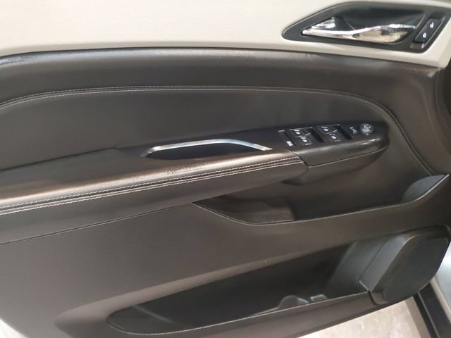 Used 2015 Cadillac SRX FWD image 11