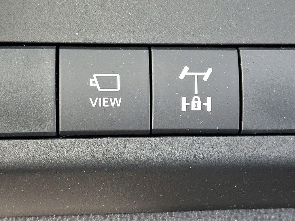 Used 2025 Toyota 4Runner TRD Off-Road Premium image 28