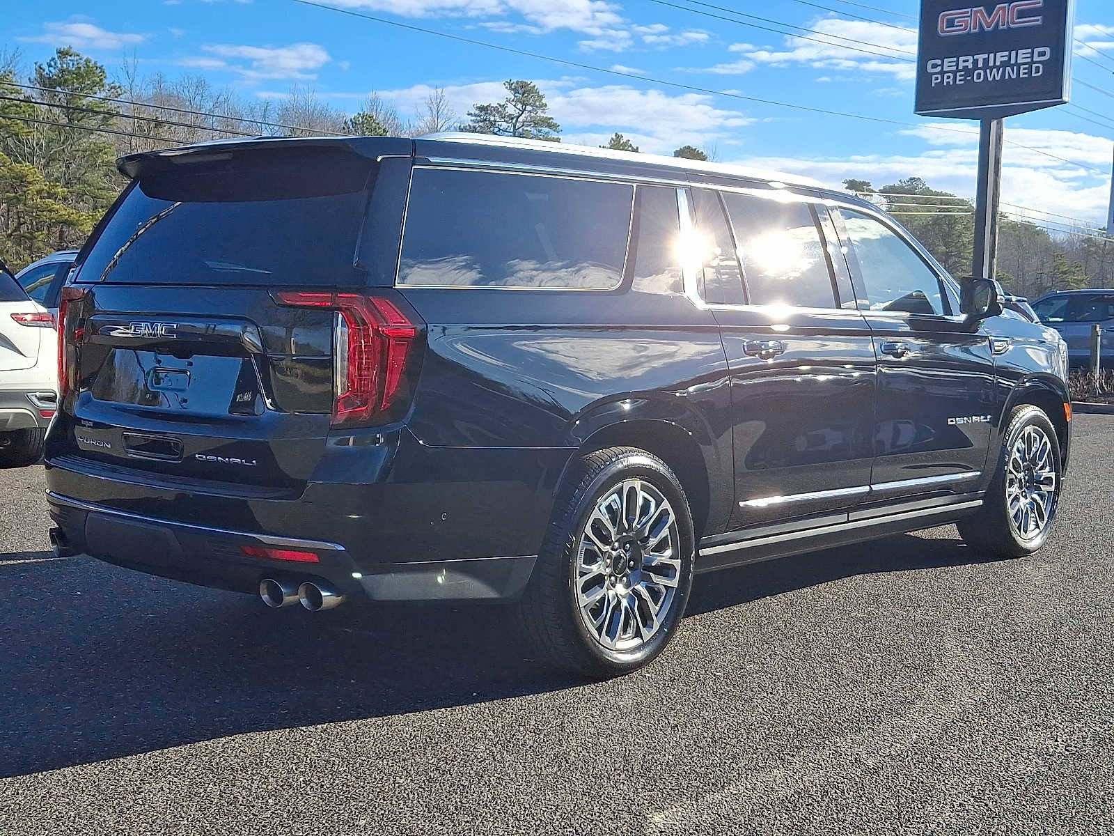 Certified 2024 GMC Yukon XL Denali Ultimate image 6