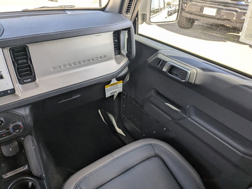 New 2026 Ford Bronco Outer Banks w/ Sasquatch Package image 17