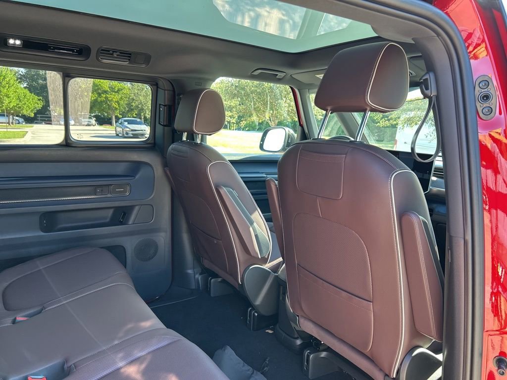 New 2025 Volkswagen ID. Buzz Pro S Plus image 39