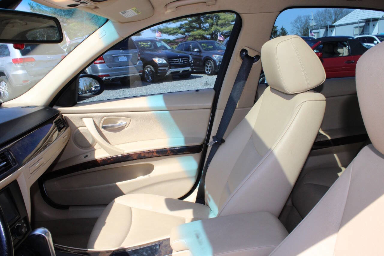 Used 2006 BMW 325xi Sedan image 14