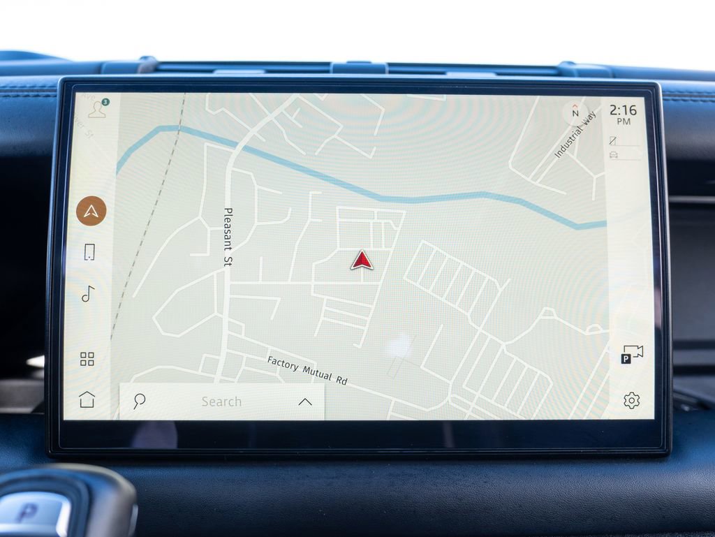 Used 2024 Land Rover Defender 110 Carpathian Edition image 29