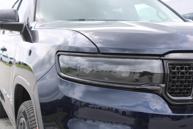 New 2024 Jeep Grand Wagoneer L Series II w/ Quick Order Packagew 28T image 2