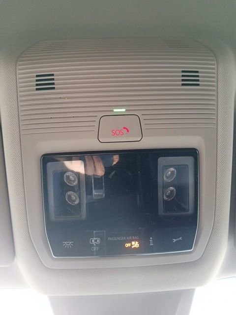 Used 2024 Volkswagen Atlas SE w/ Black Wheel Package image 29