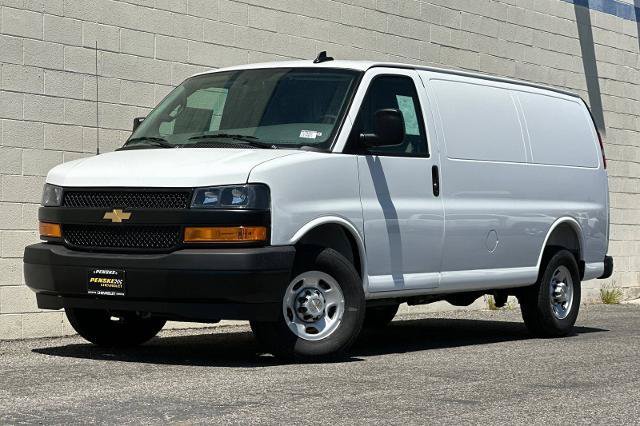 New 2026 Chevrolet Express 2500 w/ Driver Convenience Package RWD image 10