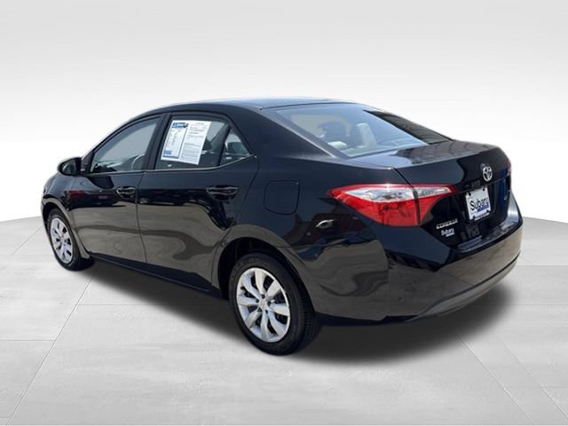 Used 2015 Toyota Corolla LE FWD image 5