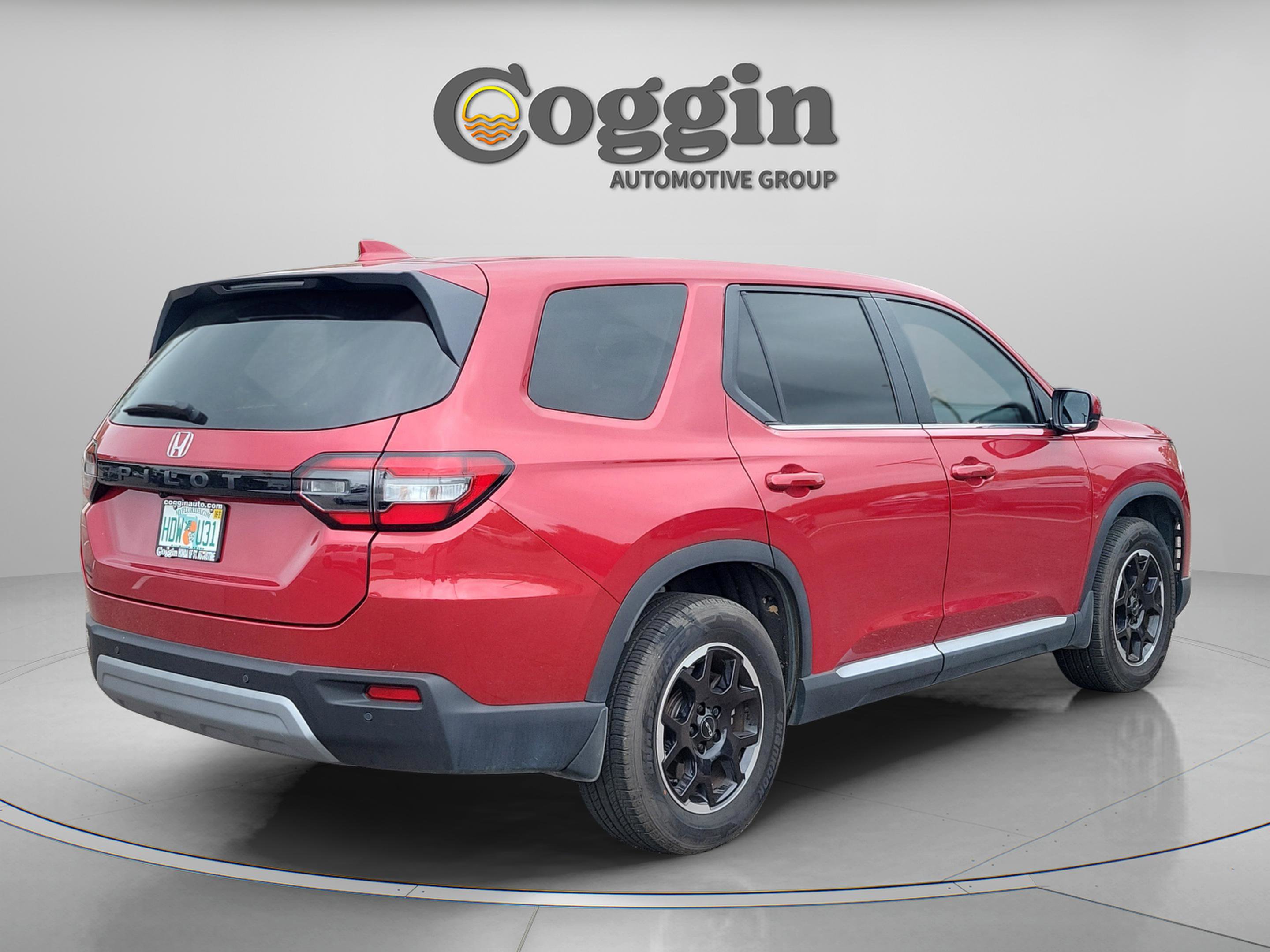 Certified 2025 Honda Pilot EX-L image 5
