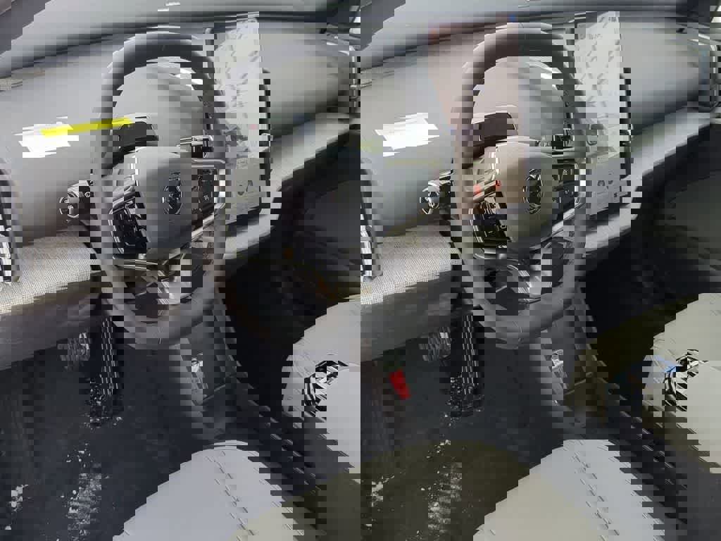 New 2026 Volvo EX30 Plus w/ Protection Package Premier image 2