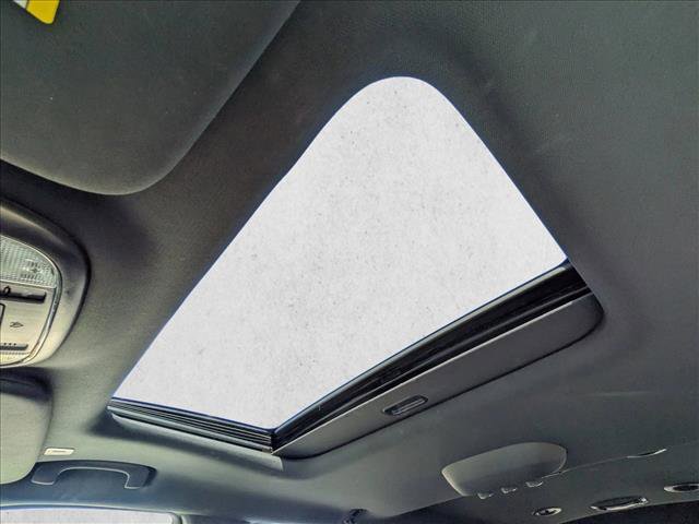 Used 2023 Dodge Durango GT image 15