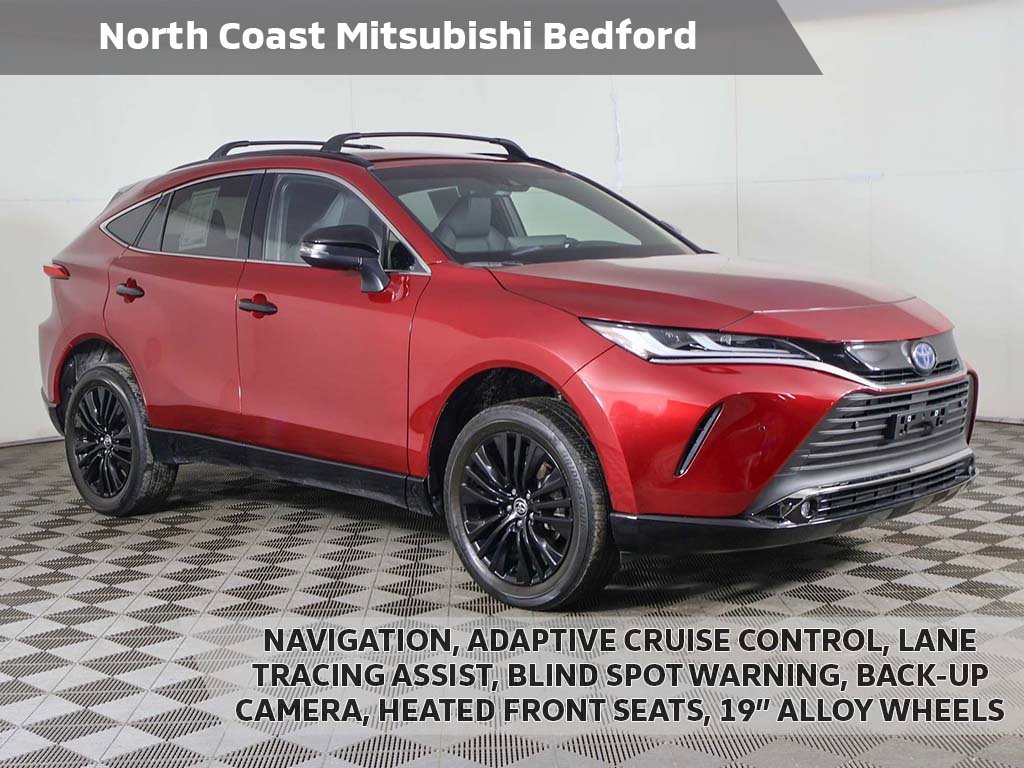 Used 2023 Toyota Venza Nightshade image 1