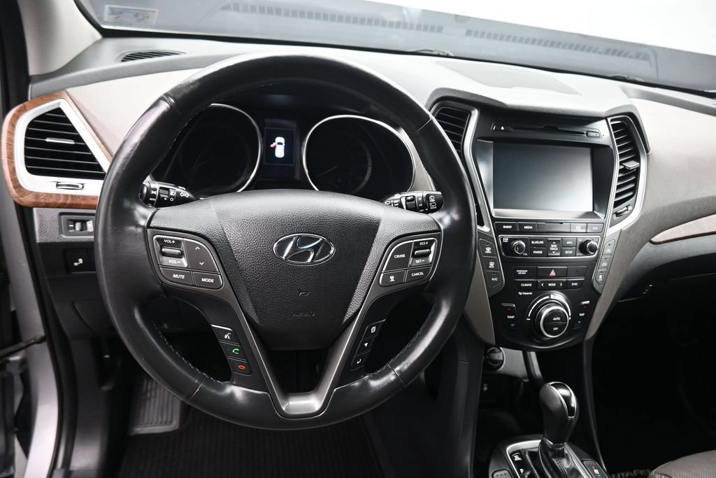 Used 2018 Hyundai Santa Fe AWD w/ SE Ultimate Tech Package 03 image 15