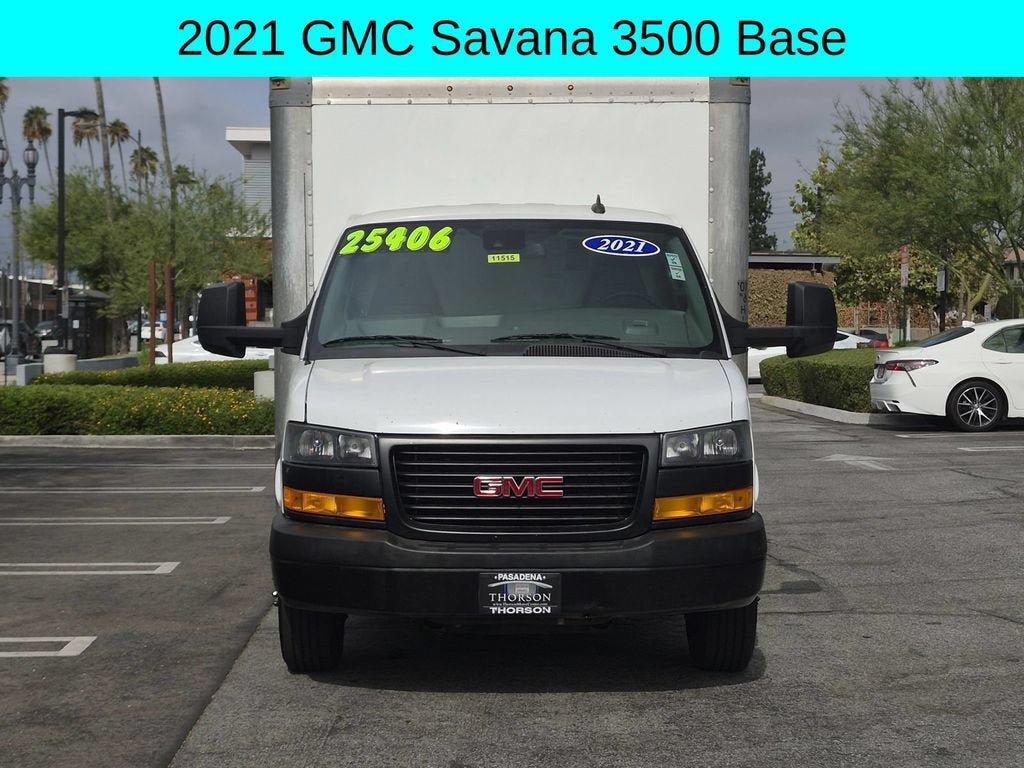 Used 2021 GMC Savana 3500 Extended w/ Power Convenience Package RWD image 2