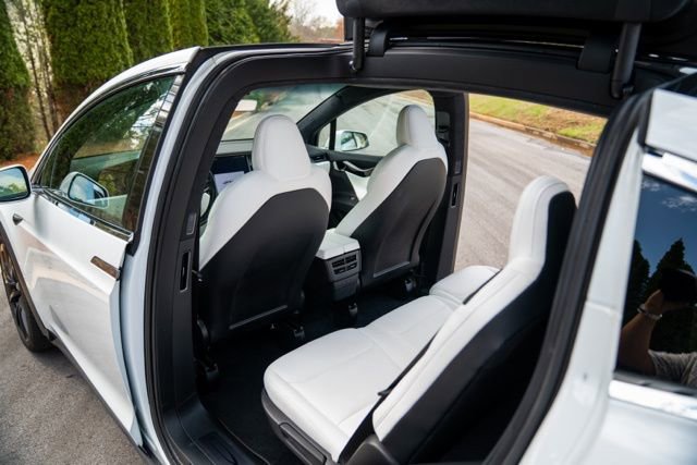 Used 2020 Tesla Model X Long Range image 49