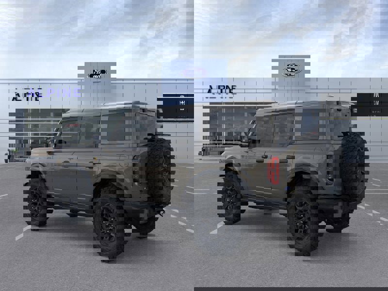 New 2026 Ford Bronco Badlands image 4