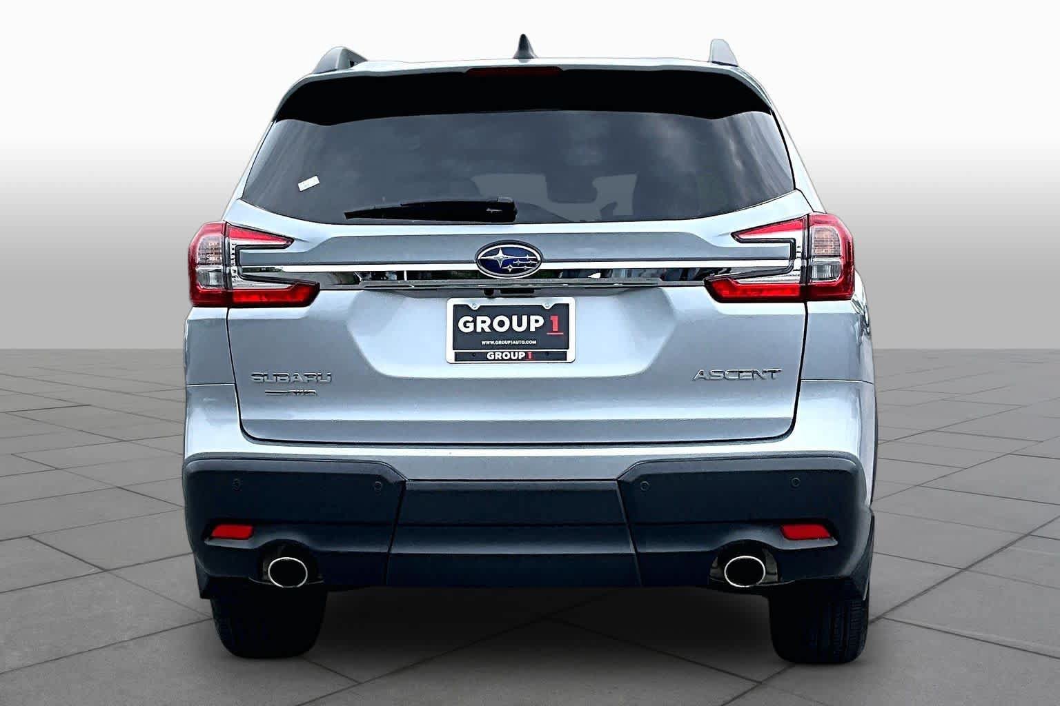 Used 2023 Subaru Ascent Premium w/ Convenience Package AWD/4WD image 5