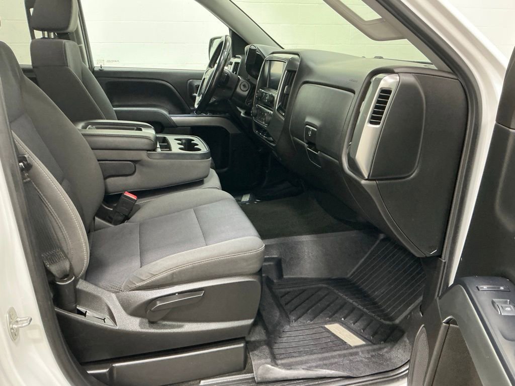 Used 2018 Chevrolet Silverado 1500 LT w/ Trailering Package image 30