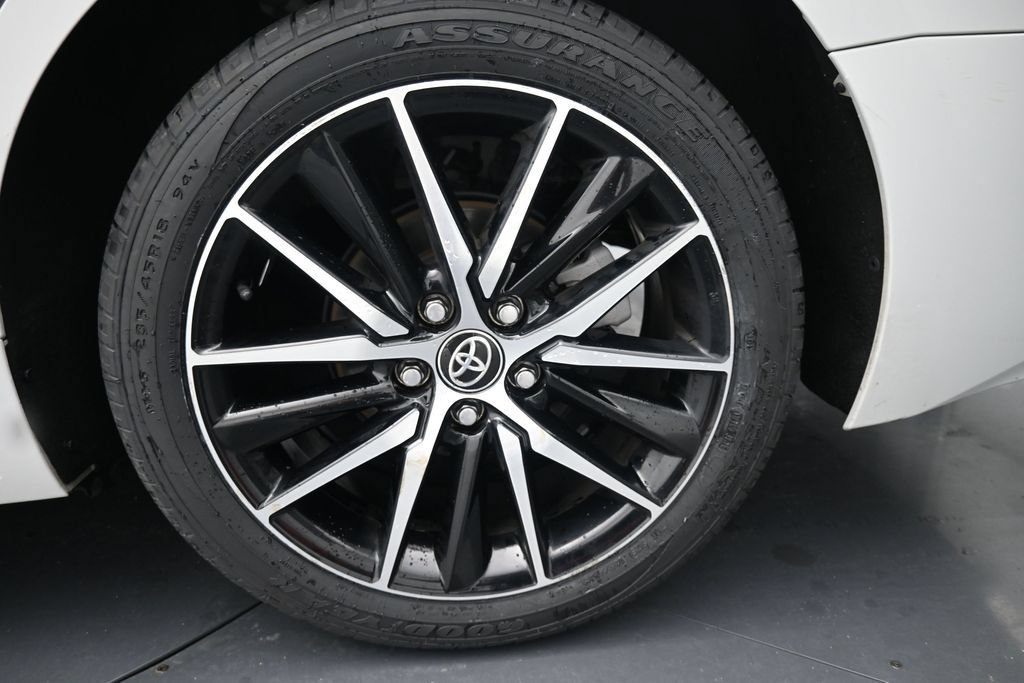 Used 2023 Toyota Camry SE FWD image 15