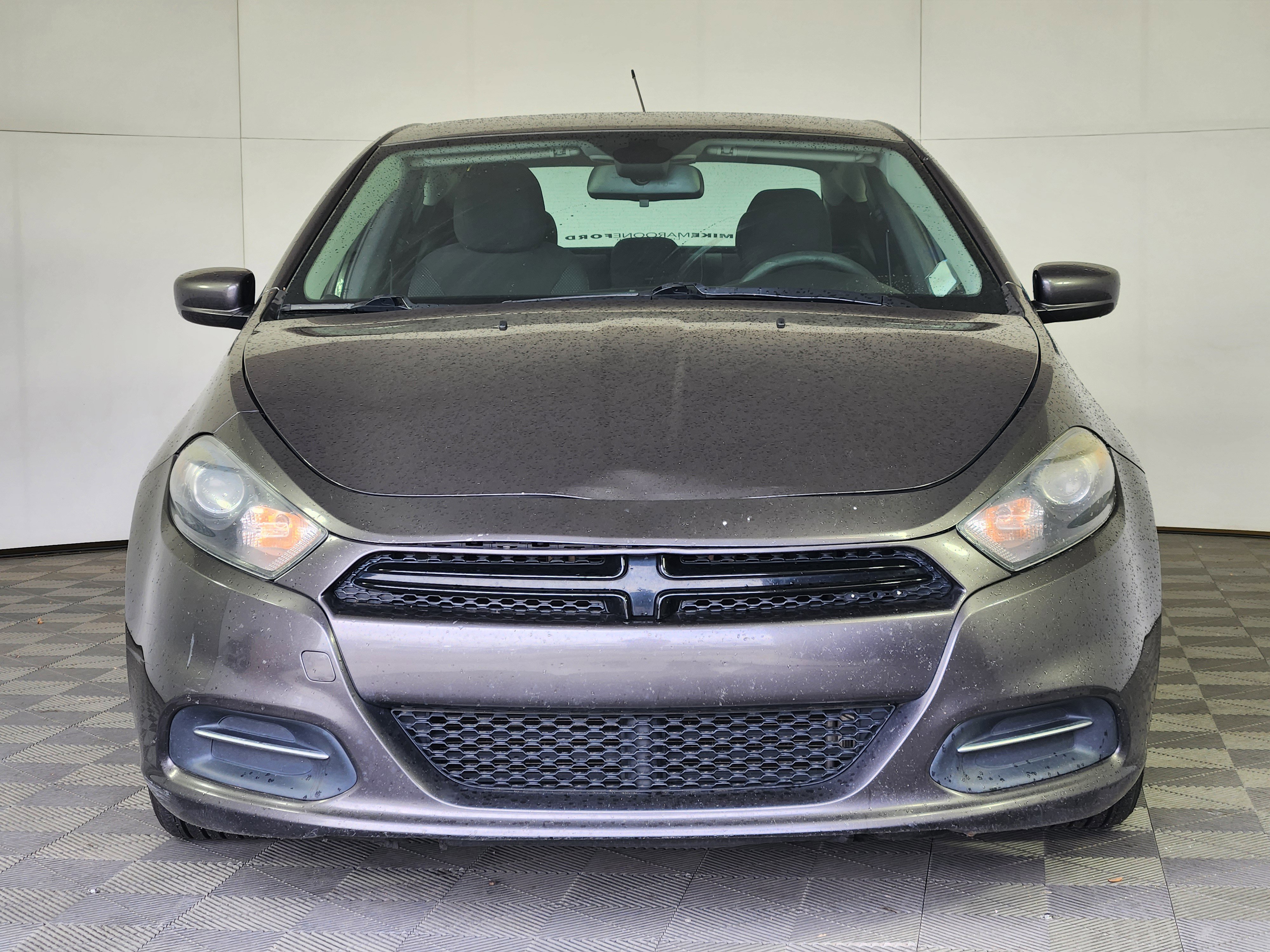 Used 2015 Dodge Dart SXT FWD image 2
