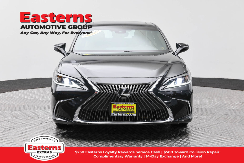 Used 2019 Lexus ES 350 w/ Premium Package FWD image 3
