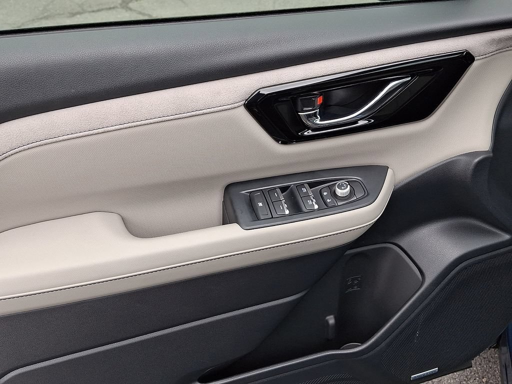 Certified 2025 Subaru Forester Limited AWD/4WD image 12