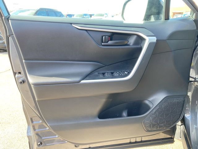 Used 2024 Toyota RAV4 LE image 20