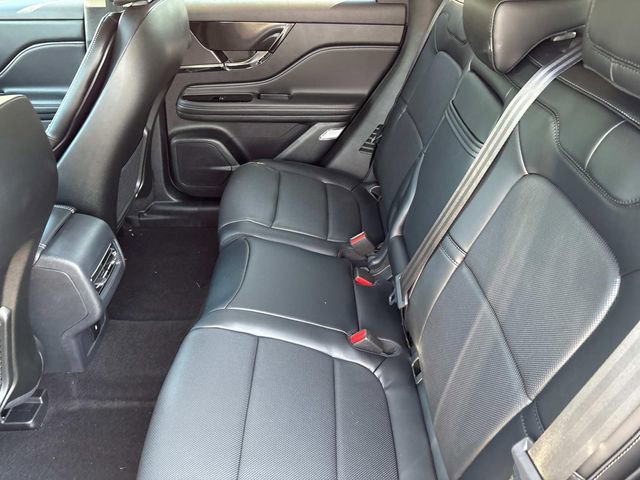 New 2025 Lincoln Corsair Grand Touring image 18