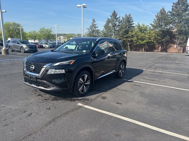 Used 2023 Nissan Rogue SL w/ SL Premium Package AWD/4WD image 3