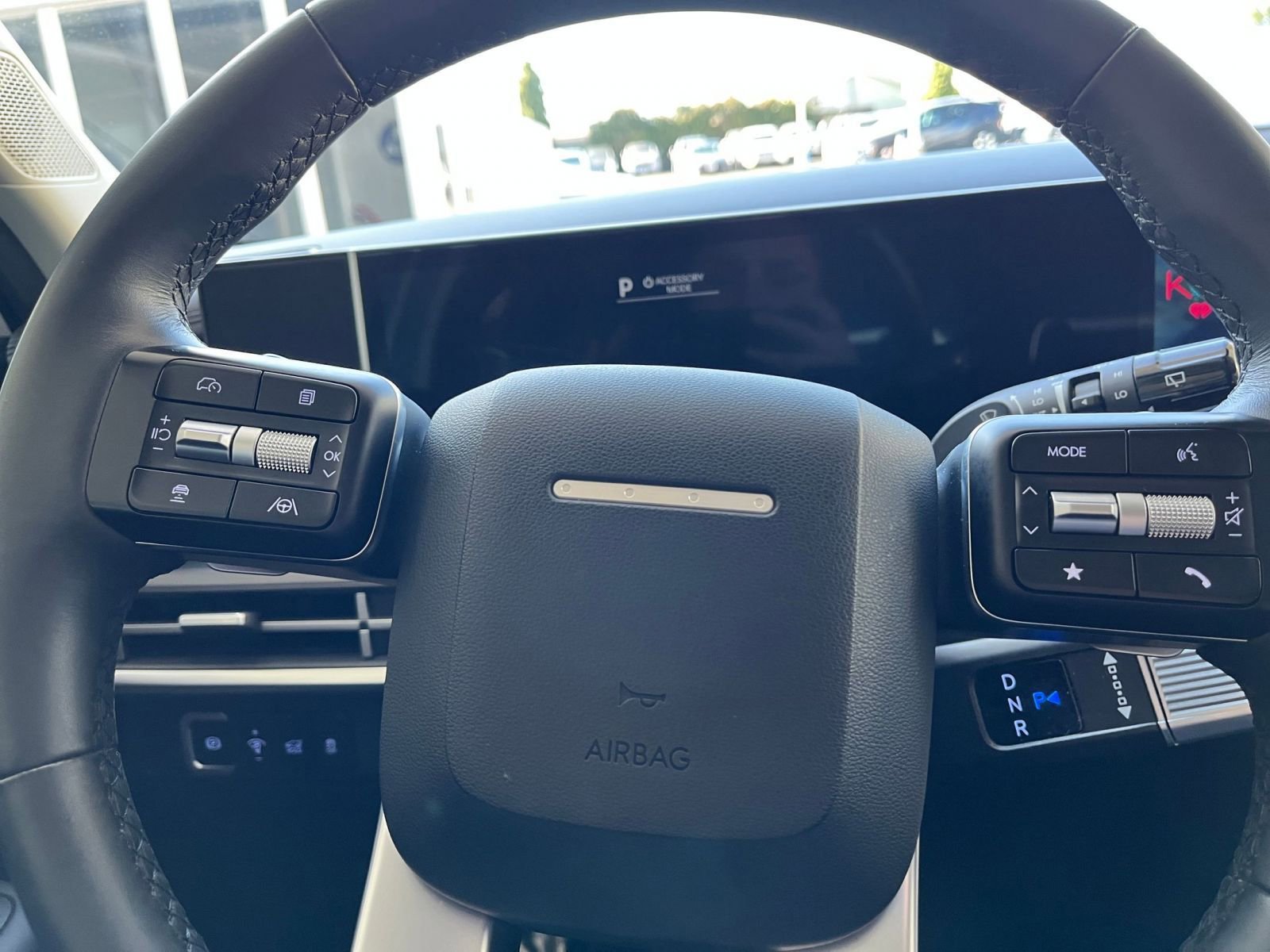 Used 2025 Hyundai Santa Fe SEL image 29