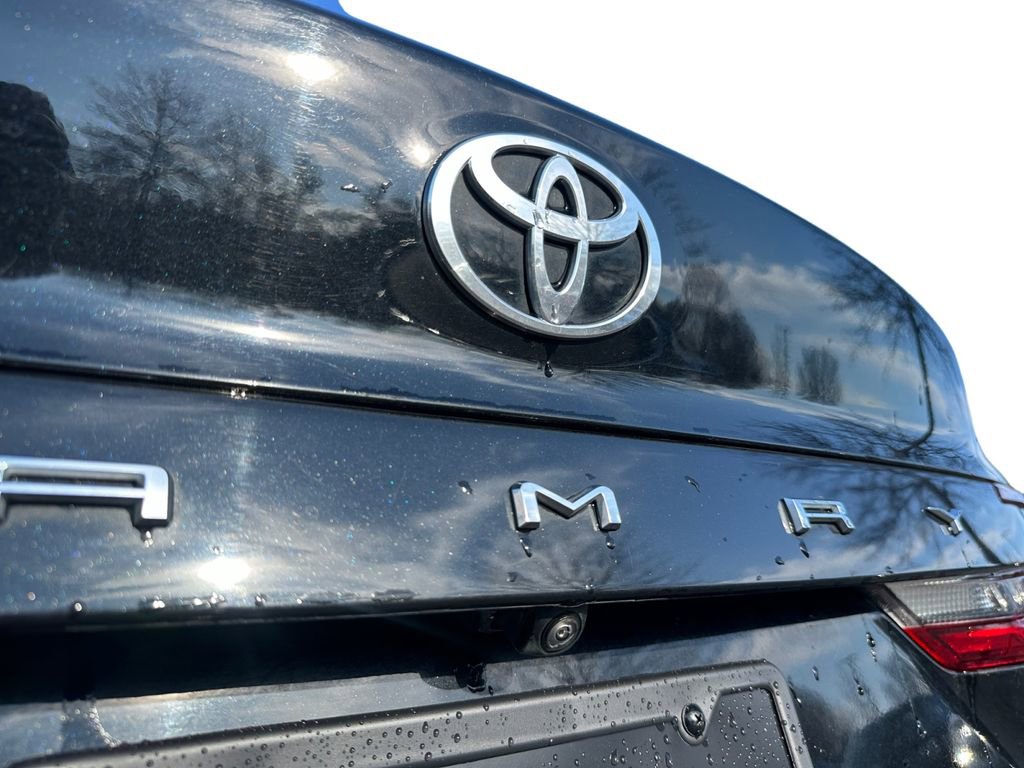 Used 2025 Toyota Camry LE image 29