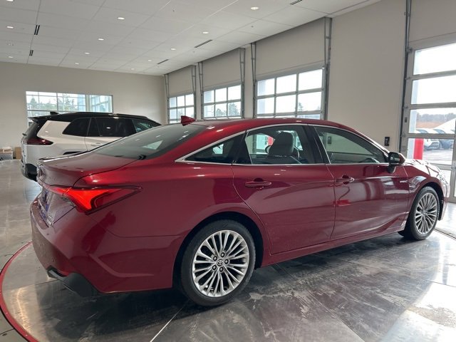 Used 2021 Toyota Avalon Limited w/ Advanced Safety Package image 8